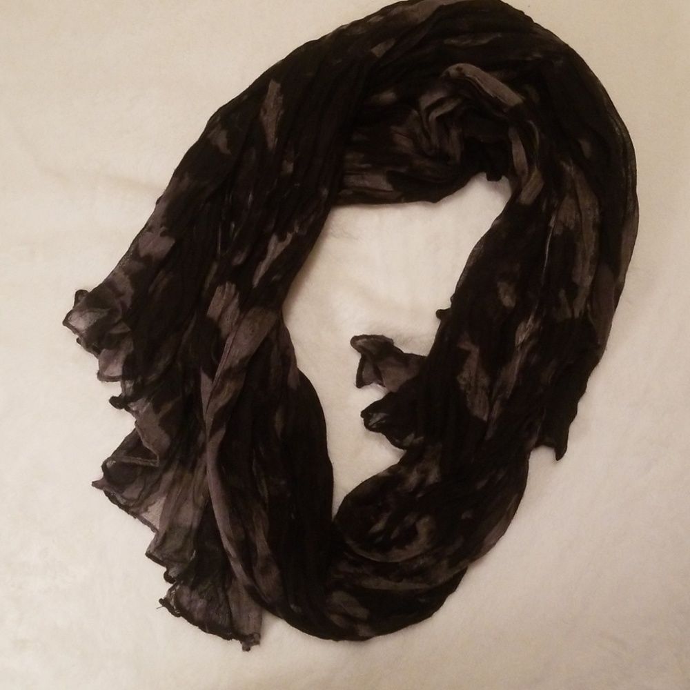 Black rose scarf